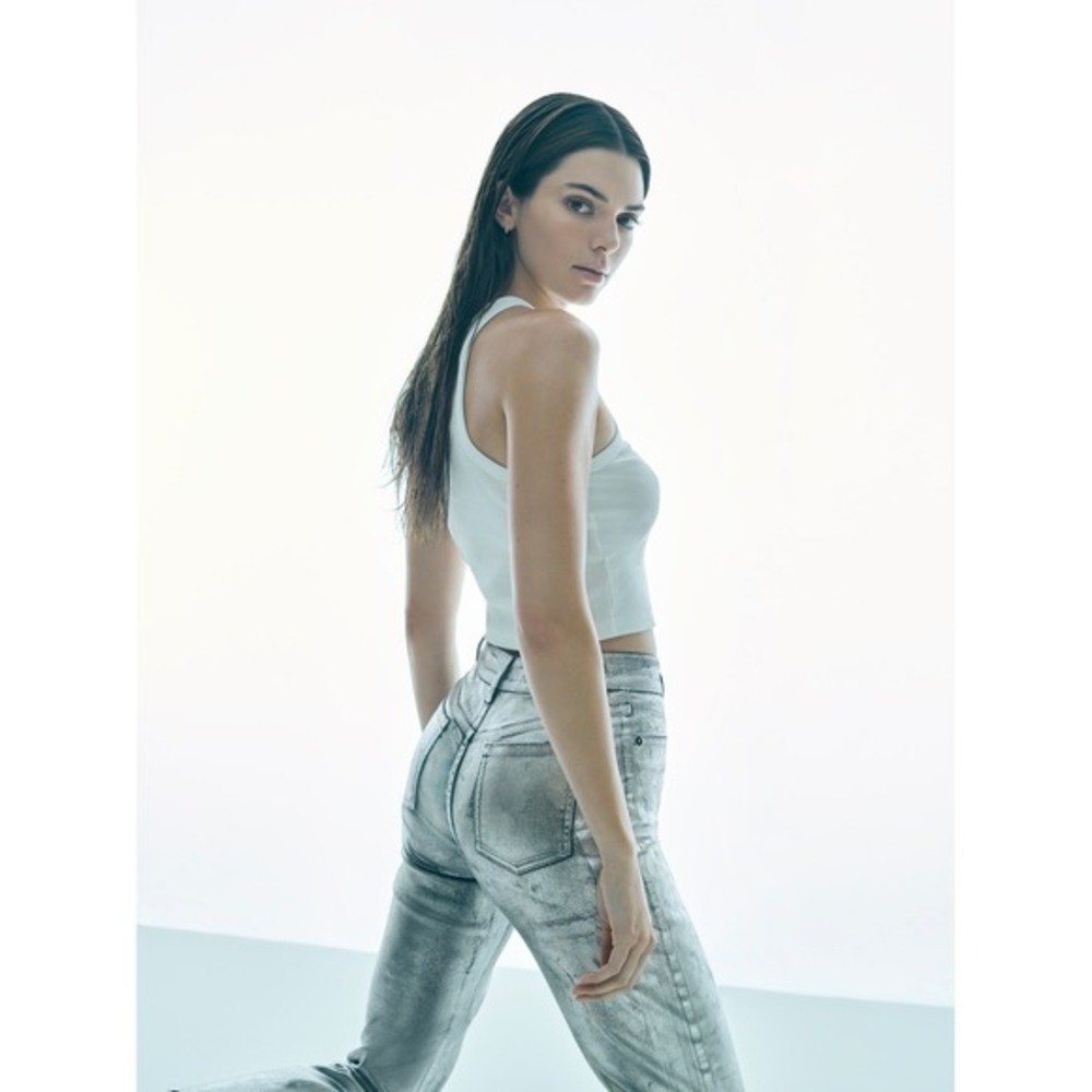 Own. Metallic Silver Straight Leg‎ Jeans Womens 30